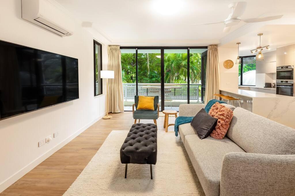 Cairns 1 Bedroom - Stylish Getaway Apartment, Esplanade Exterior photo