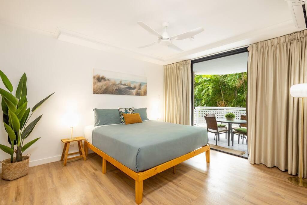 Cairns 1 Bedroom - Stylish Getaway Apartment, Esplanade Exterior photo